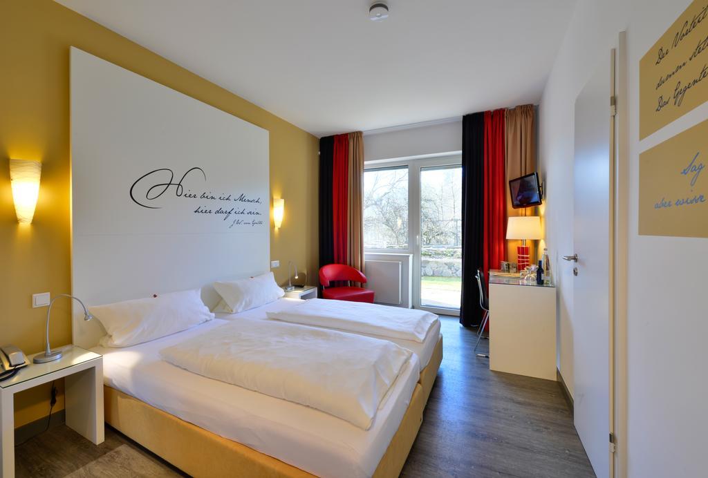 Hotel Fliegendes Klassenzimmer Bad Berleburg Bagian luar foto
