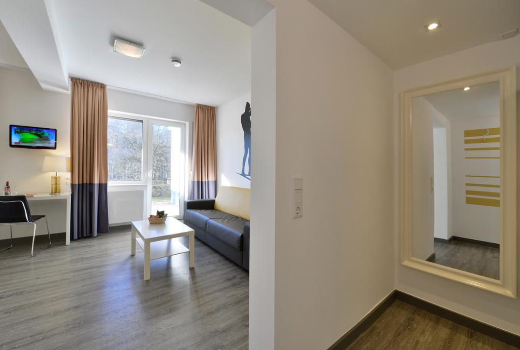 Hotel Fliegendes Klassenzimmer Bad Berleburg Bagian luar foto