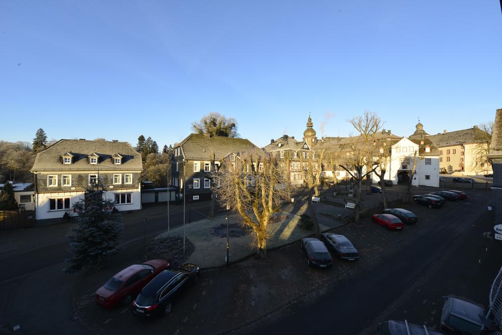 Hotel Fliegendes Klassenzimmer Bad Berleburg Bagian luar foto